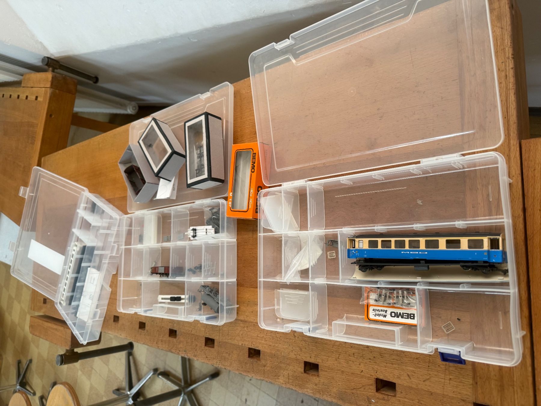 Bemo Modellini di ferrovie: MOB, B203-206 + AB96, en construction + pièces – Usato da Chexbres venduto da rochecolombe 4