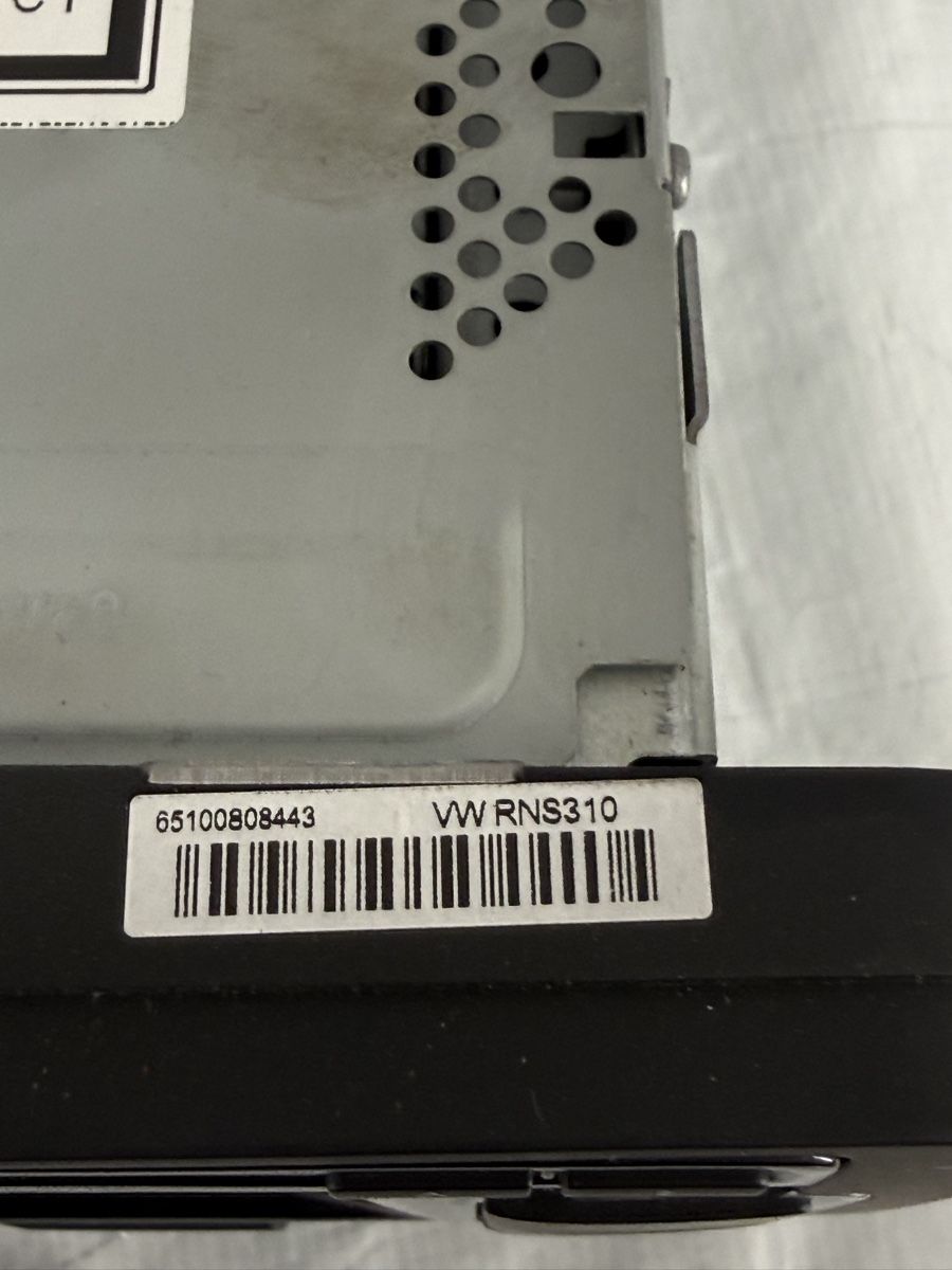 Radio: VW Autoradio RNS310 – Usato da Nebikon venduto da David_.L 1