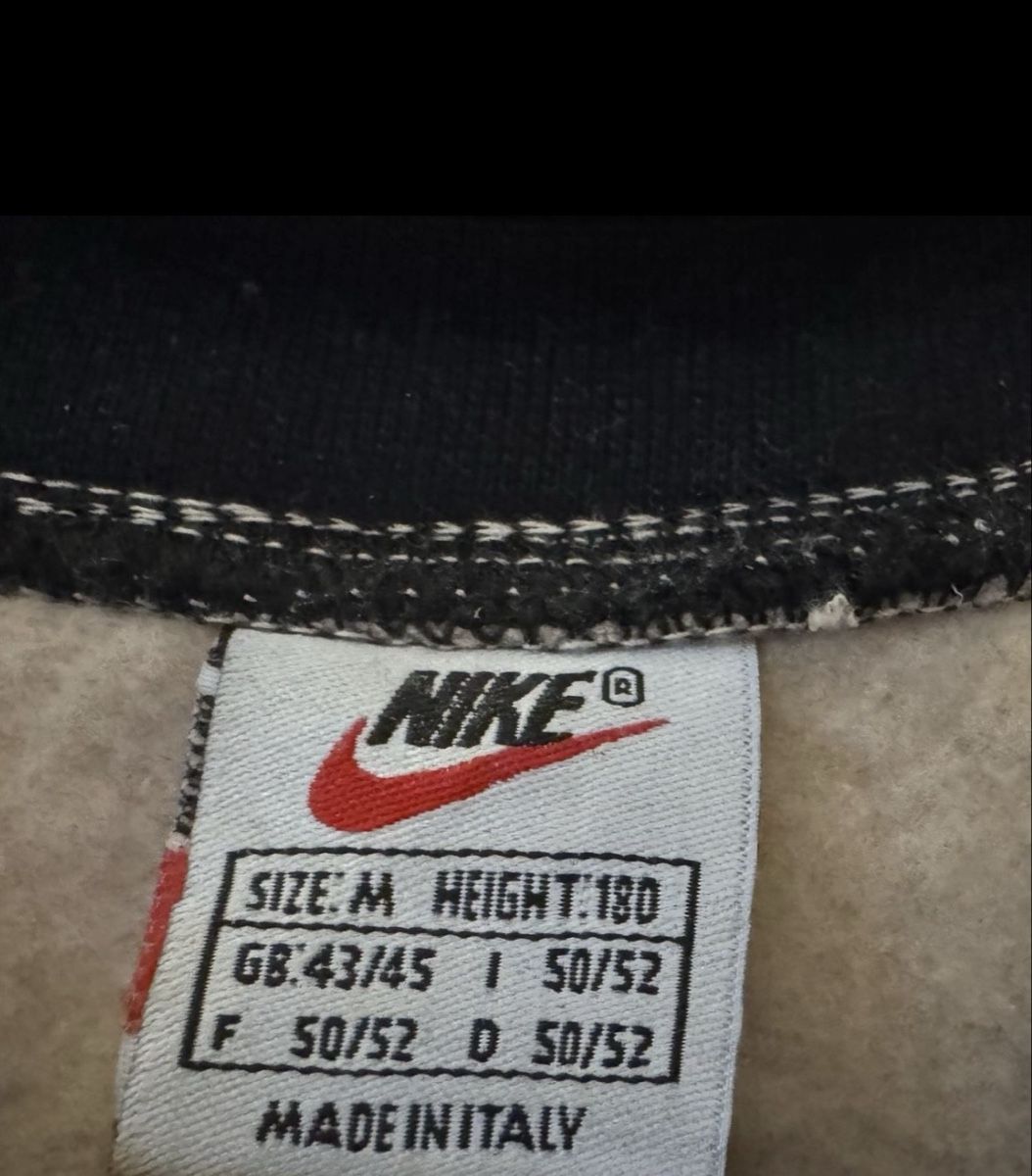 Nike Pullover & Sweatshirts: Nike Vintage Pullover Gr.M – Gebraucht aus Giswil von Ody2 1