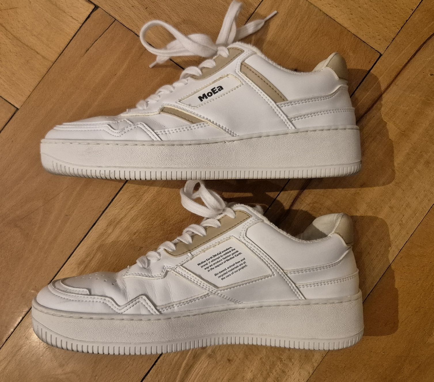 Moea Scarpe da uomo: MoEa Sneaker weiss/beige Gr. 40 – Nuovo (secondo la descrizione) da Zürich venduto da cremiska 3