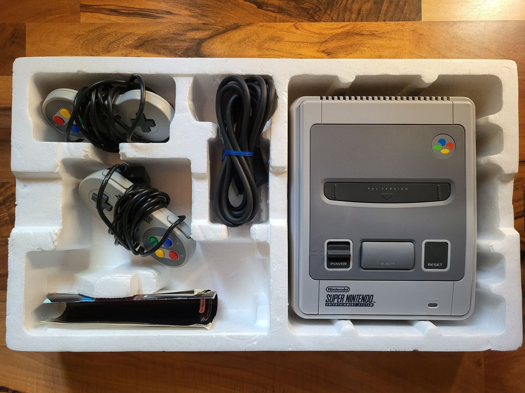 Nintendo Konsolen: SNES OVP mit 3 Games – Gebraucht aus Gossau SG von Bonitoflocken 1