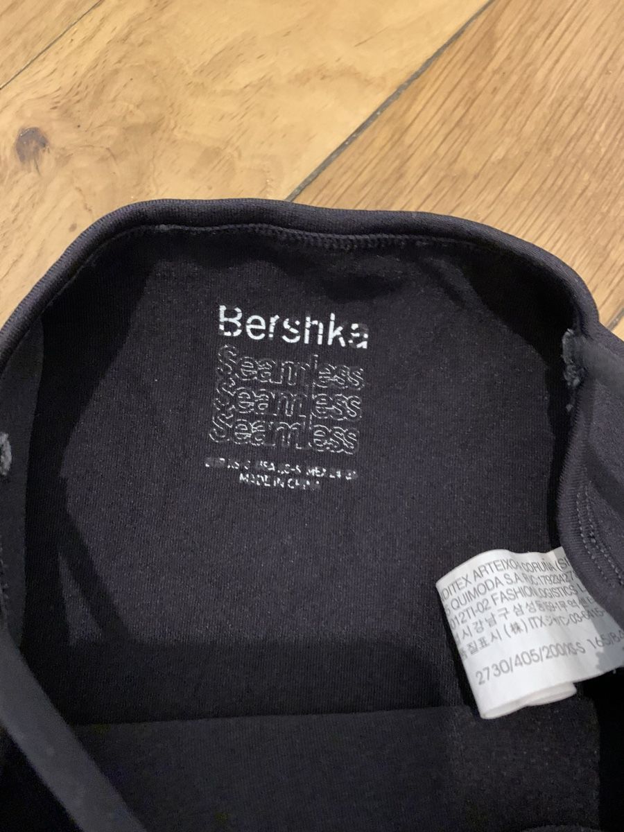 Bershka Tute: Combinaison short seamless bershka – Nuovo (secondo la descrizione) da Genève venduto da rez_c6c6 2