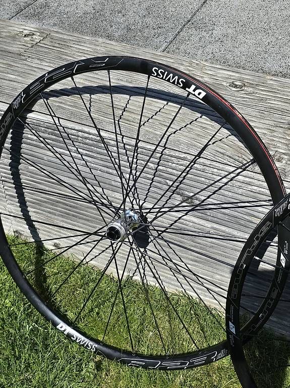 Pezzi di ricambio: Laufradsatz DT Swiss – Usato da Uster venduto da Eno64 1
