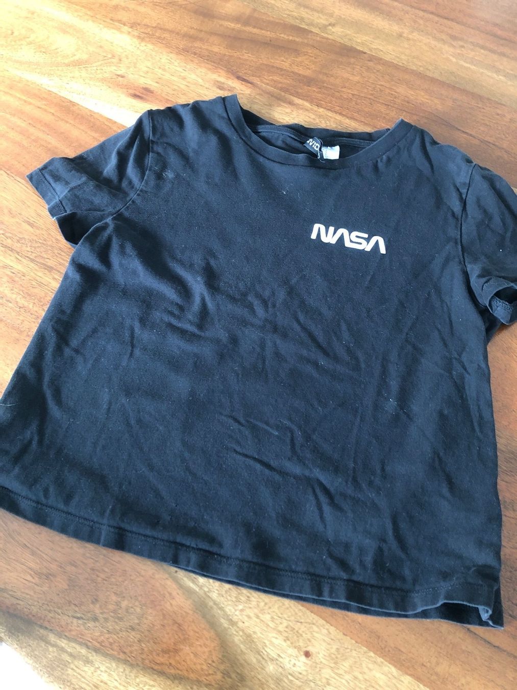 T-shirt: Schwarzes T-Shirt, Größe S, Damen – Usato da Andwil SG venduto da schmei