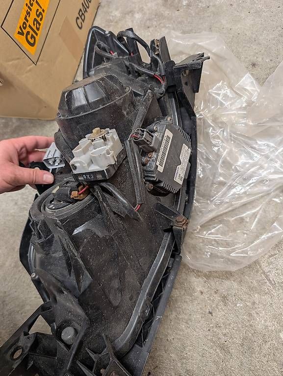 Fari: Scheinverfer Subaru Impreza Xenon R+L – Usato da Frauenfeld venduto da Yuriy 3