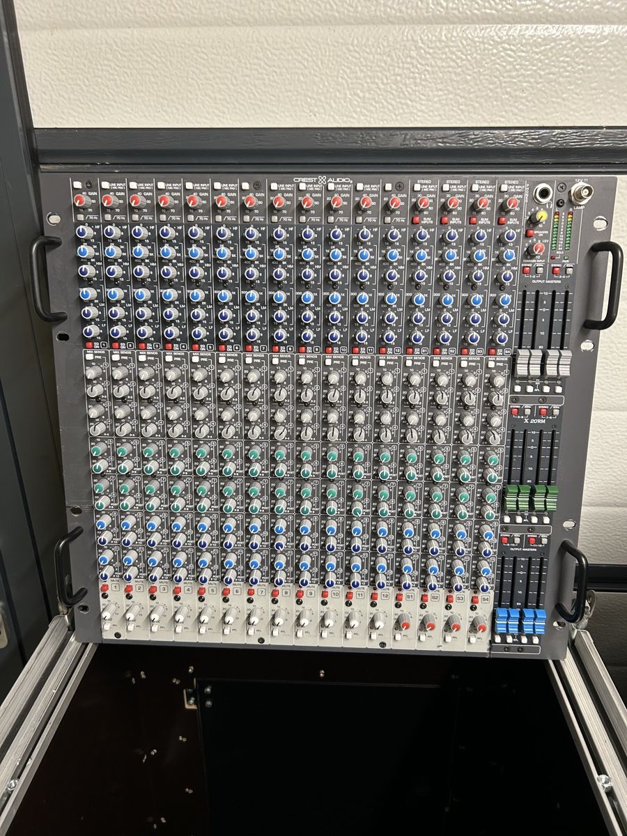 Console di mixaggio: Crest X20RM InEar Mischpult – Usato da Bettlach venduto da Utbf