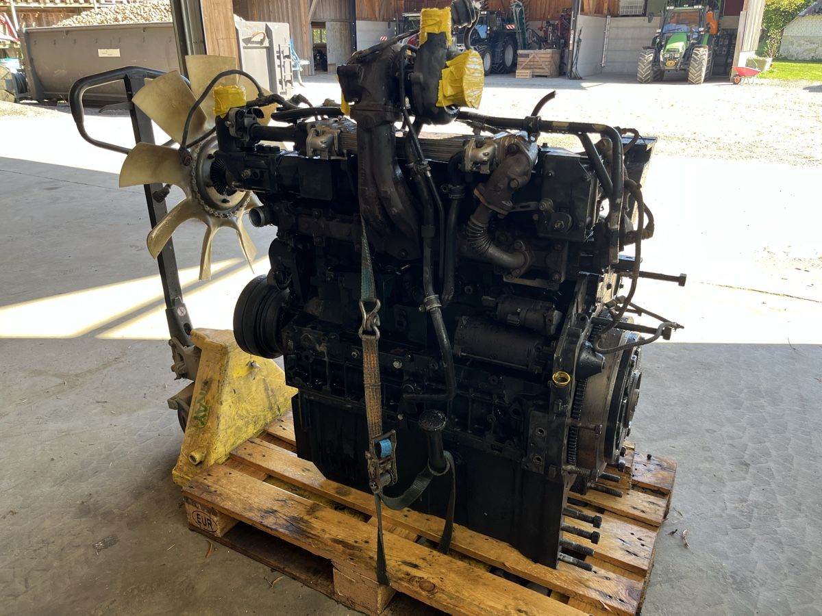 Deutz Motoren: Deutz Motor TCD2012 L06 4V DEFEKT – Defekt aus Utzenstorf von hof_7wch 1