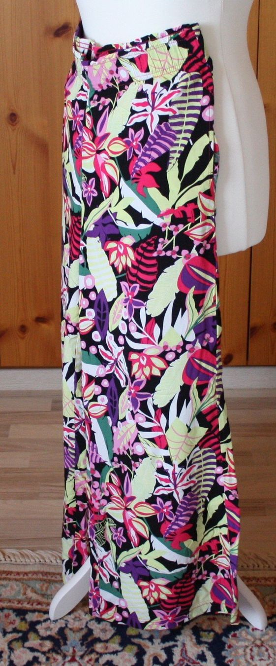 Pantaloni: Hose ESMARA bunt Gr. 42 NEU – Usato da Flüelen venduto da Diversicum-Curvy 2