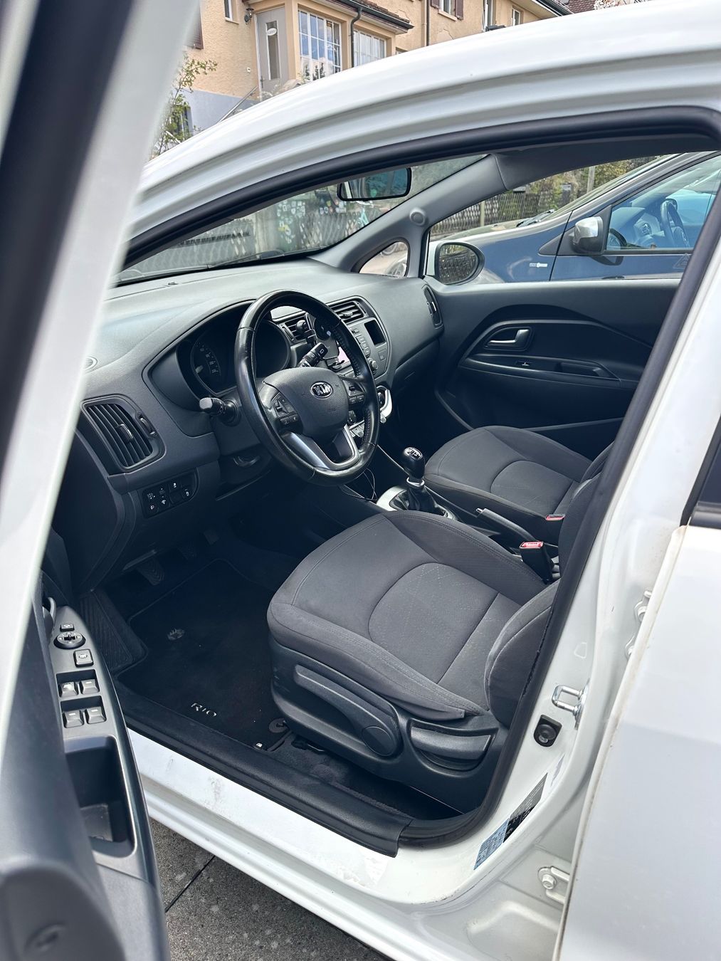 Kia Automobili: Kia Rio IV 1.4 ISG – Usato da Winterthur venduto da sve_mzv8 2