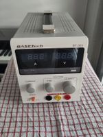 Labor Netzteil Netzgerät BaseTech BT-305 0-30V 0-5A