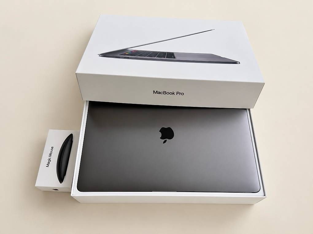 Portables: Apple MacBook Pro 15 (2019) + Magic Mouse 2 – D'occasion à Luzern par mar_f8ks 3