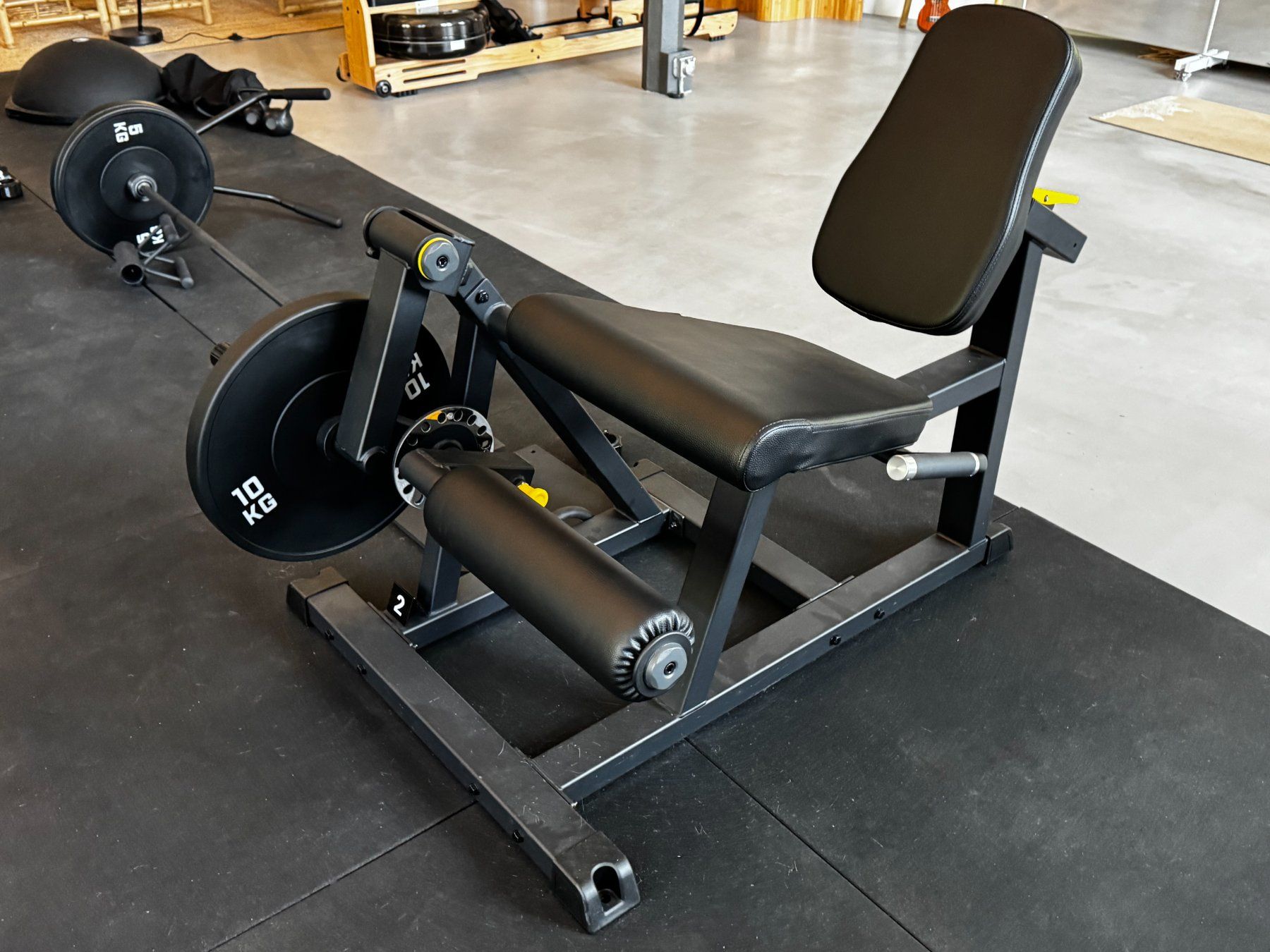 Hometrainer: Kraftgerät "Leg Extention" Oberschenkel - Beinstrecker – Neu (gemäss Beschreibung) aus Rüti ZH von HawaiiLove 3