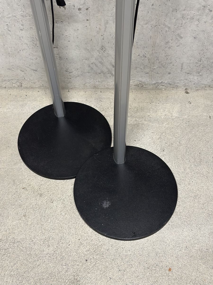 Lampade: 2er Set Stehlampen, Silber, Modern – Usato da Zürich venduto da SwissBiker24 1