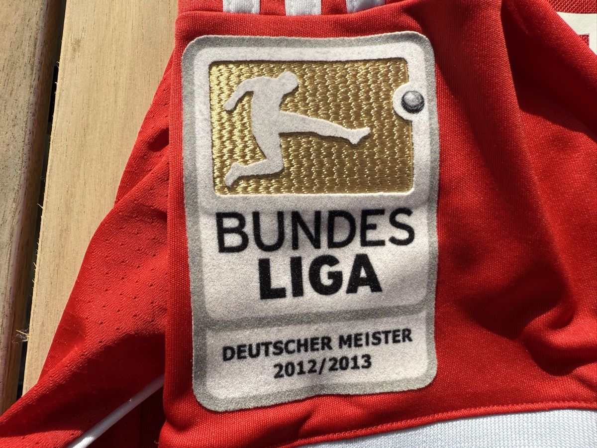 Bayern München Canottiere & Pantaloni: FC Bayern München – Usato da St. Niklausen OW venduto da roc2554 1