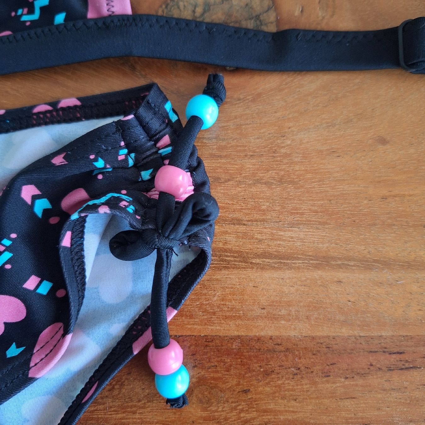 Maillots de bain: Bikini Mädchen Grösse 152 – D'occasion à Schübelbach par rab02 2