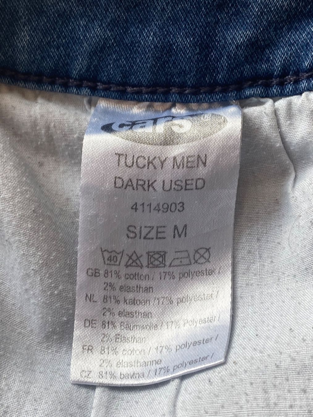 Pantaloni: Short M  CARS dunkelblaue – Usato da Orpund venduto da Mary8972 1