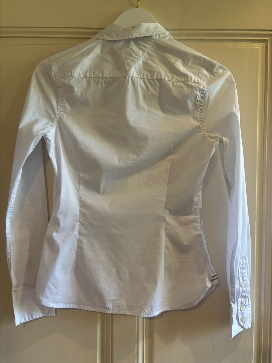Blusen: Chemise Tommy Hilfiger new – Neu (gemäss Beschreibung) aus St-Légier- La Chiésaz von anh_9289 5