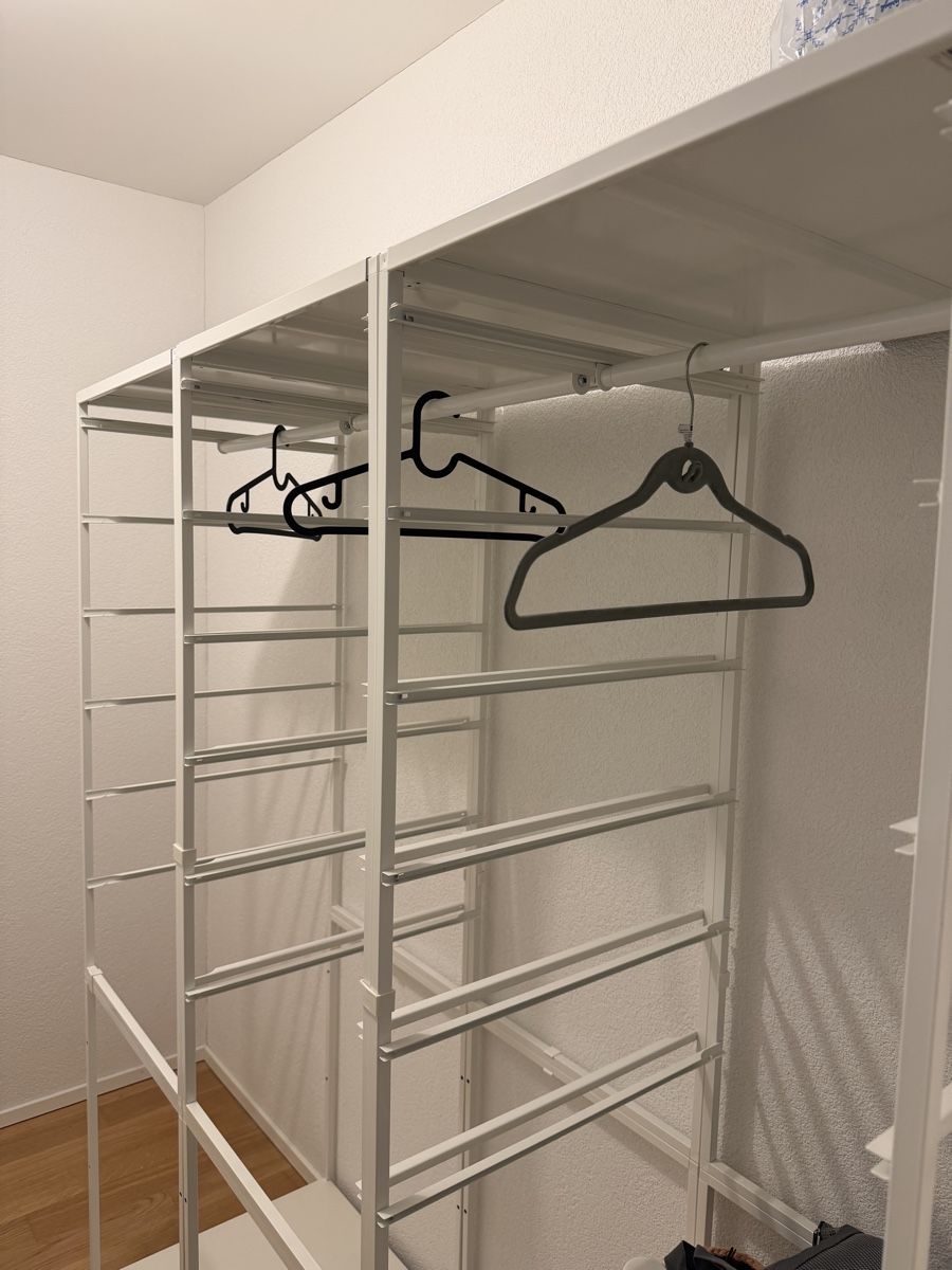 Ikea Guardaroba: JONAXEL IKEA-Gestell – Usato da Bern venduto da shululu1