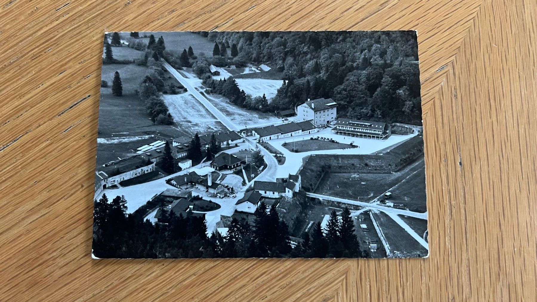 Ansichtskarten: Alte Ansichtskarte St. Luzisteig GR, Kasernen-Areal – Gebraucht aus Schübelbach von Dolly990_2