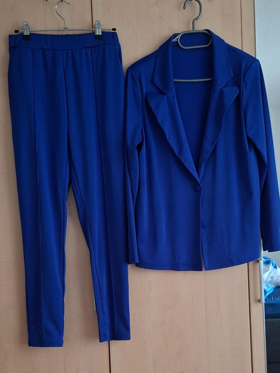 Completi & Tailleur: Hosenanzug 2 Teilig elastisch und Hose  Elastikbund gr M – Nuovo (secondo la descrizione) da Reinach AG venduto da nicki024 1