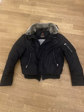 Peuterey Winterjacke schwarz Grösse XL guter Zustand