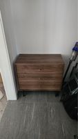 Kommode Nussbaumoptik 3 Schubladen guter Zustand