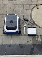 Ecovacs Kabelloser Poolroboter ULTRAMARINE P1