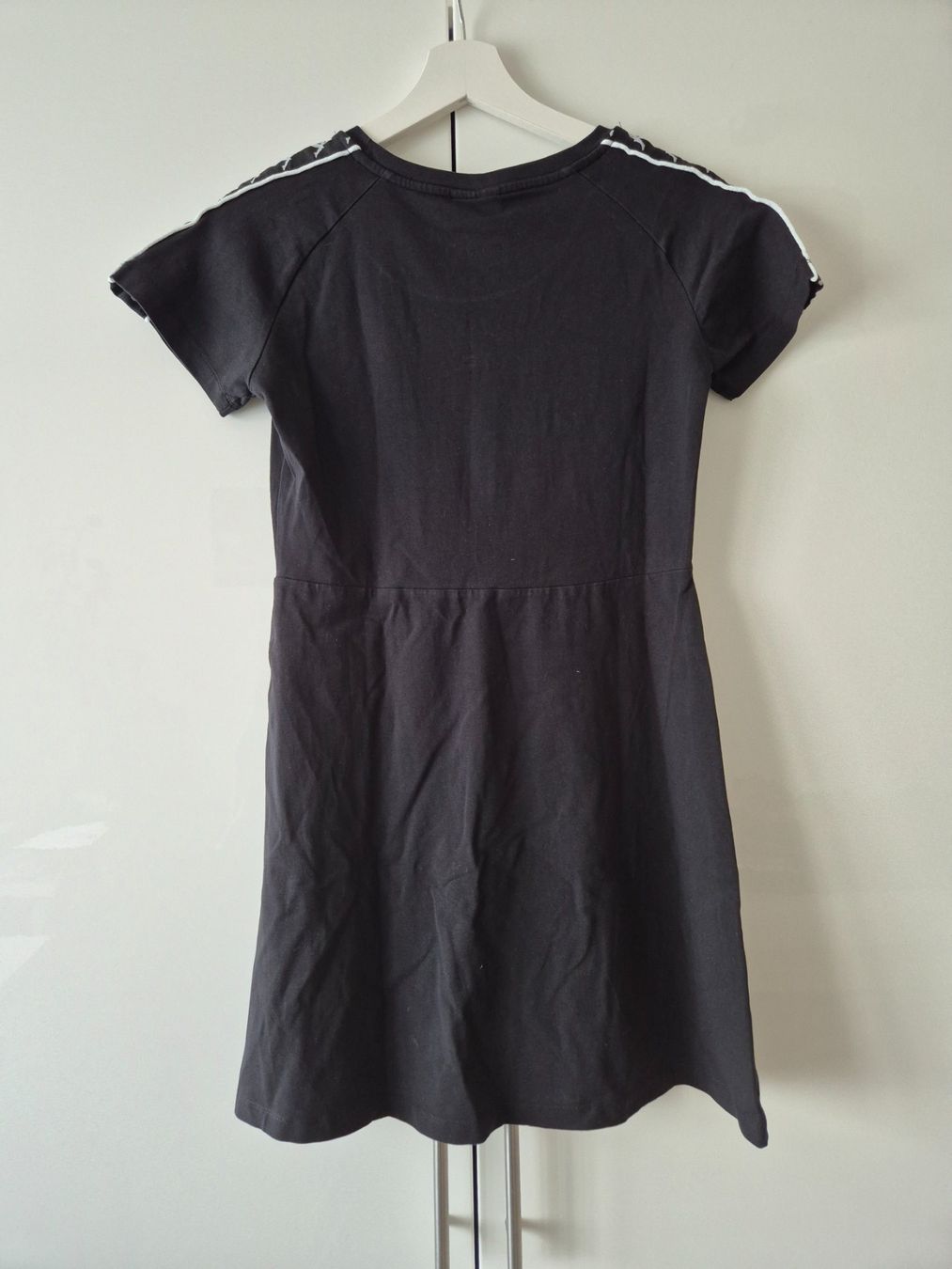 Kappa Kleider: Schwarzes Kappa Kleid – Gebraucht aus Bonaduz von lau_kn5v 1