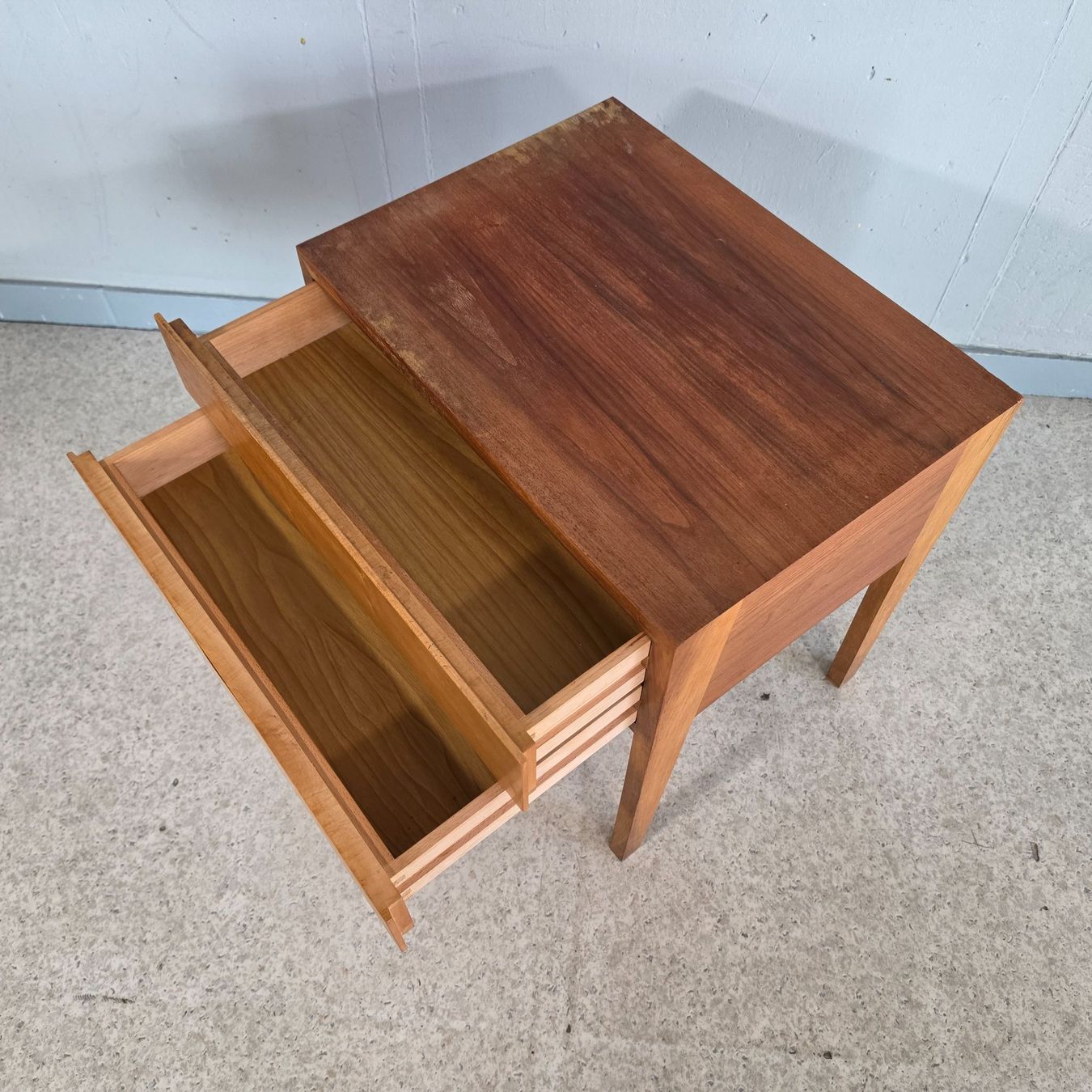 Kommoden: 1 x 1960 Night-Stand, Kommode Nachttisch Schubladenkommode – Gebraucht aus Nottwil von Wondewa-Shop 6