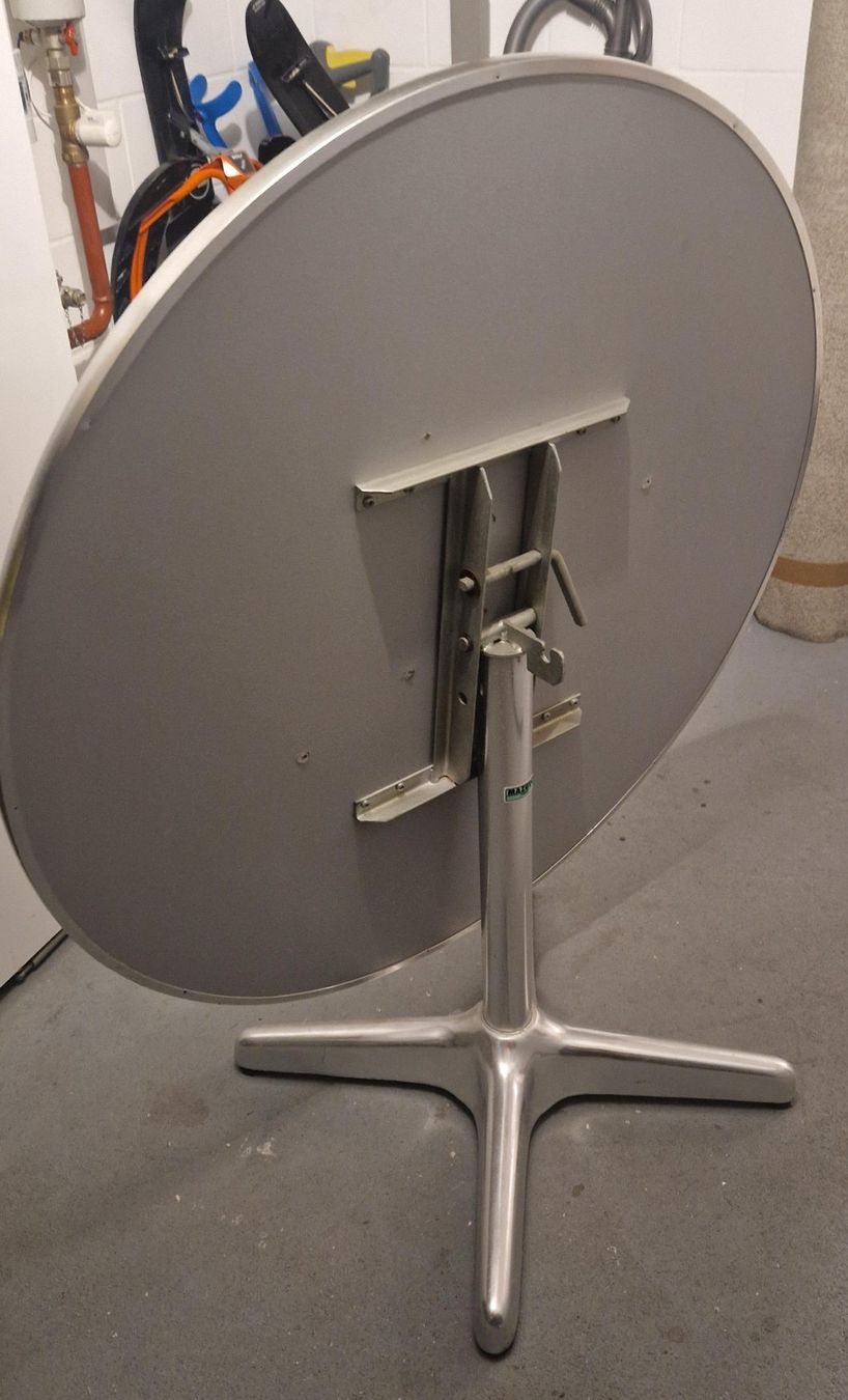 Tavoli: Runder Tisch Aluminium Klappbar – Usato da Neuenkirch venduto da grisuleon1 2