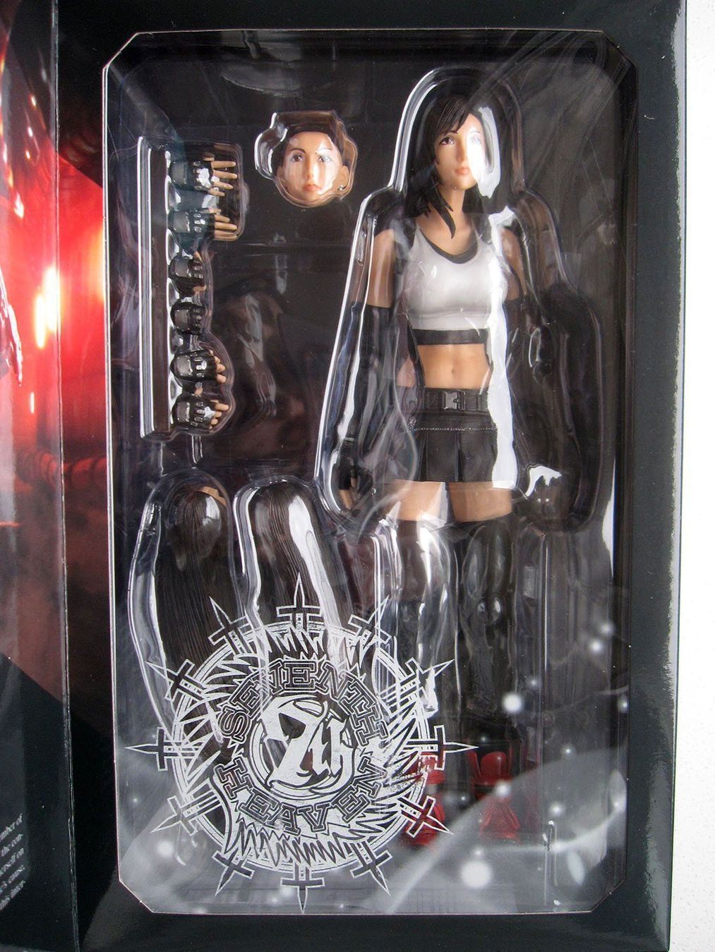Statuette: Tifa Lockhart Final Fantasy VII Remake FFVII figure 25cm – Nuovo e nell'imballaggio originale da Lausanne venduto da UncannyGames 2