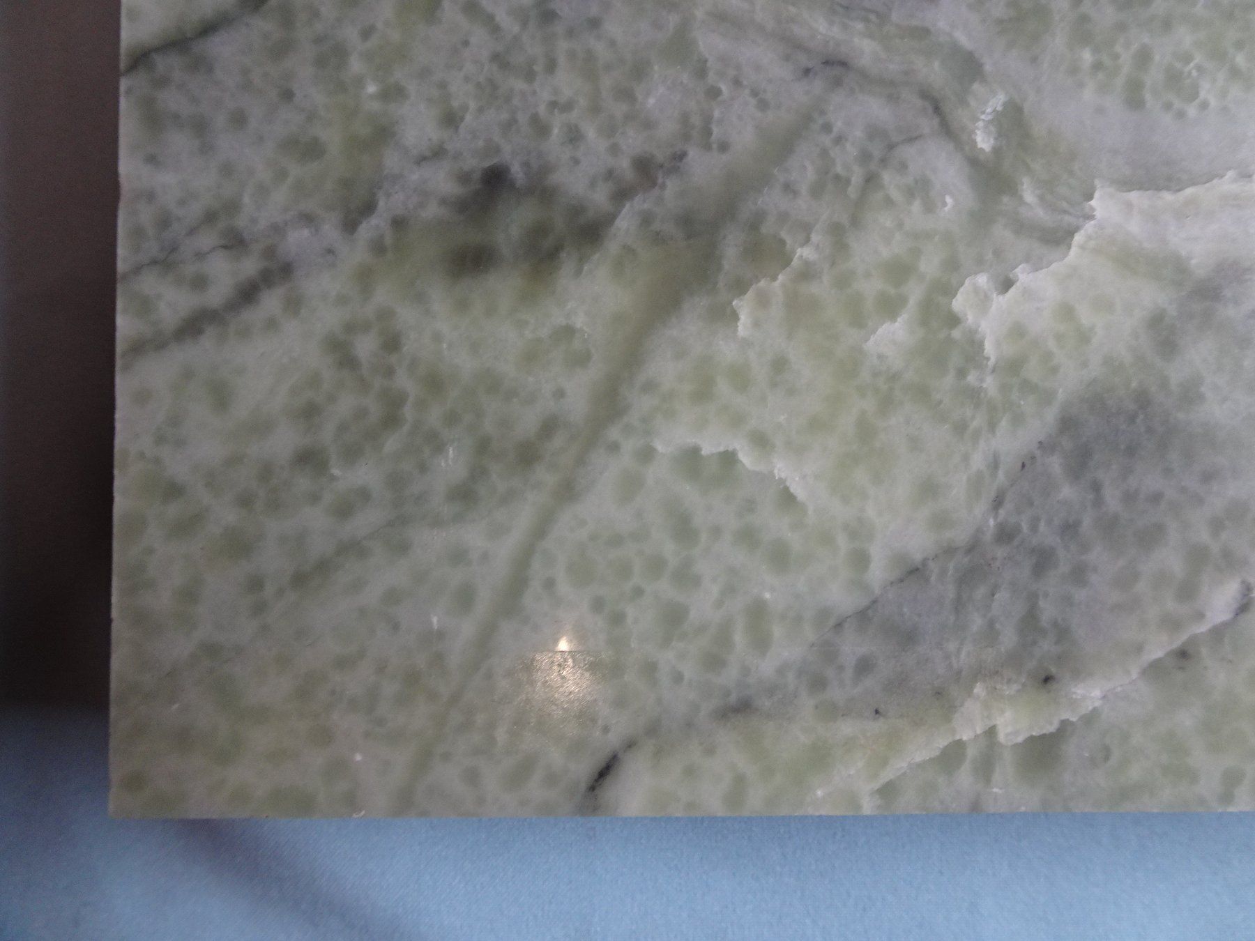 Minerali & Pietre curative: Nephrit- Jade  Museumsstufe  Val Poschiavo  Scortaseo – Nuovo (secondo la descrizione) da martina venduto da Tignuppa 6