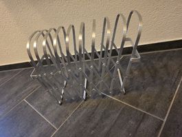 Zeitungsständer aus Metall ausziehbar 