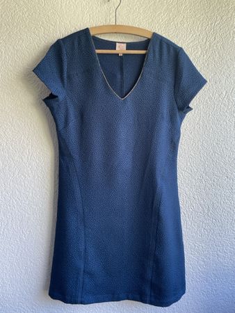 Robe Miss Captain bleu marine texturee taille 38