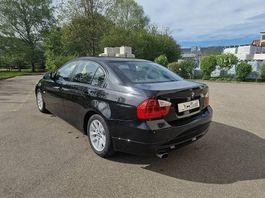 BMW 320i, 150 PS, nur 130k km, sauber und gepflegt