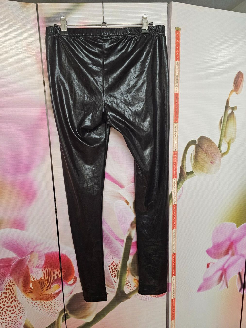 Hosen: Damenlederhose Gr. L/XL – Gebraucht aus Vaduz von pilot1001 1