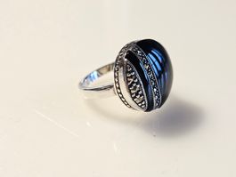 Ring aus Silber mit Onyx