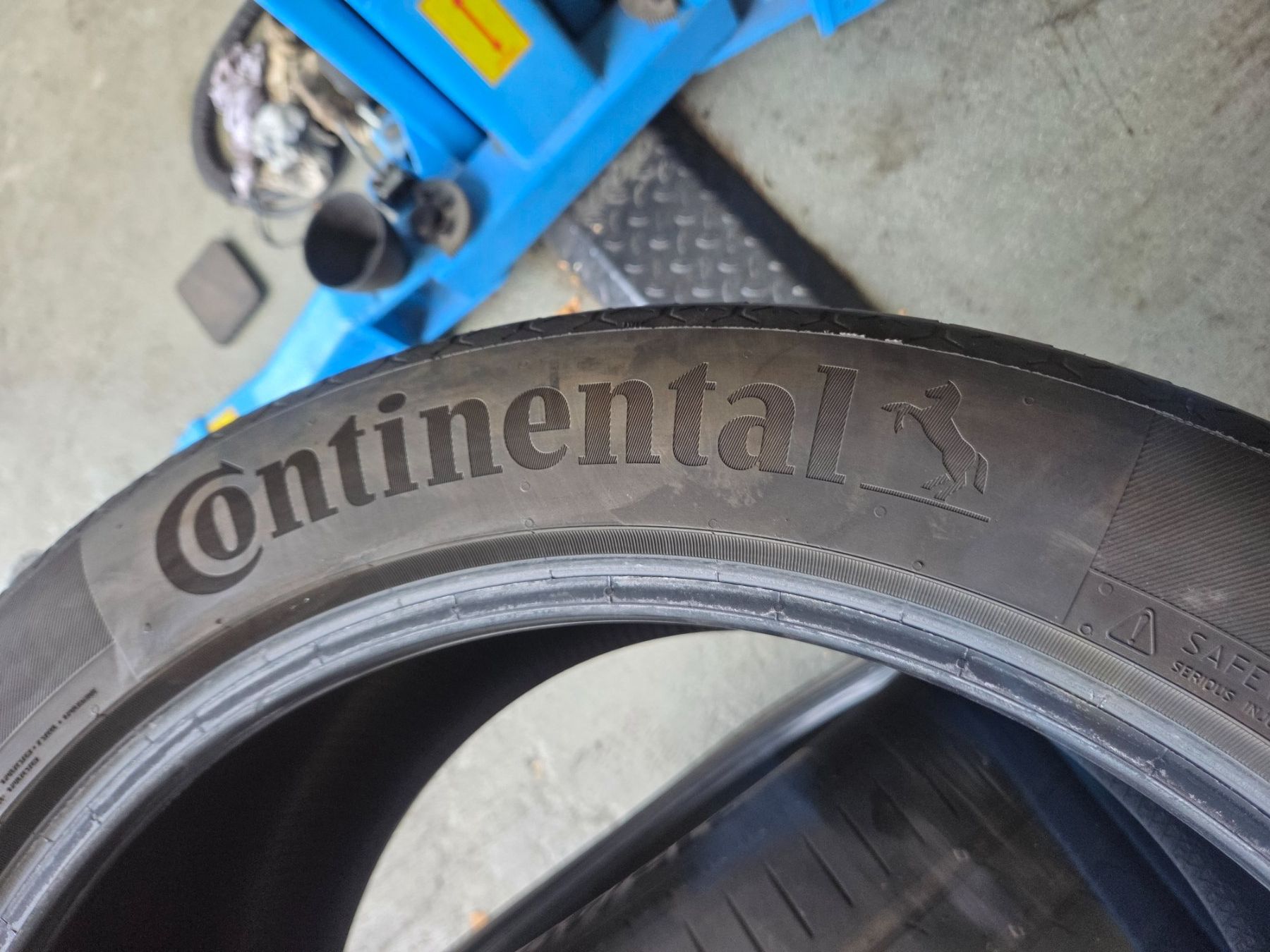 Pneus & Roues: 315 / 40 R 21 – D'occasion à Fischbach-Göslikon par Emanuel.Bardhi 3