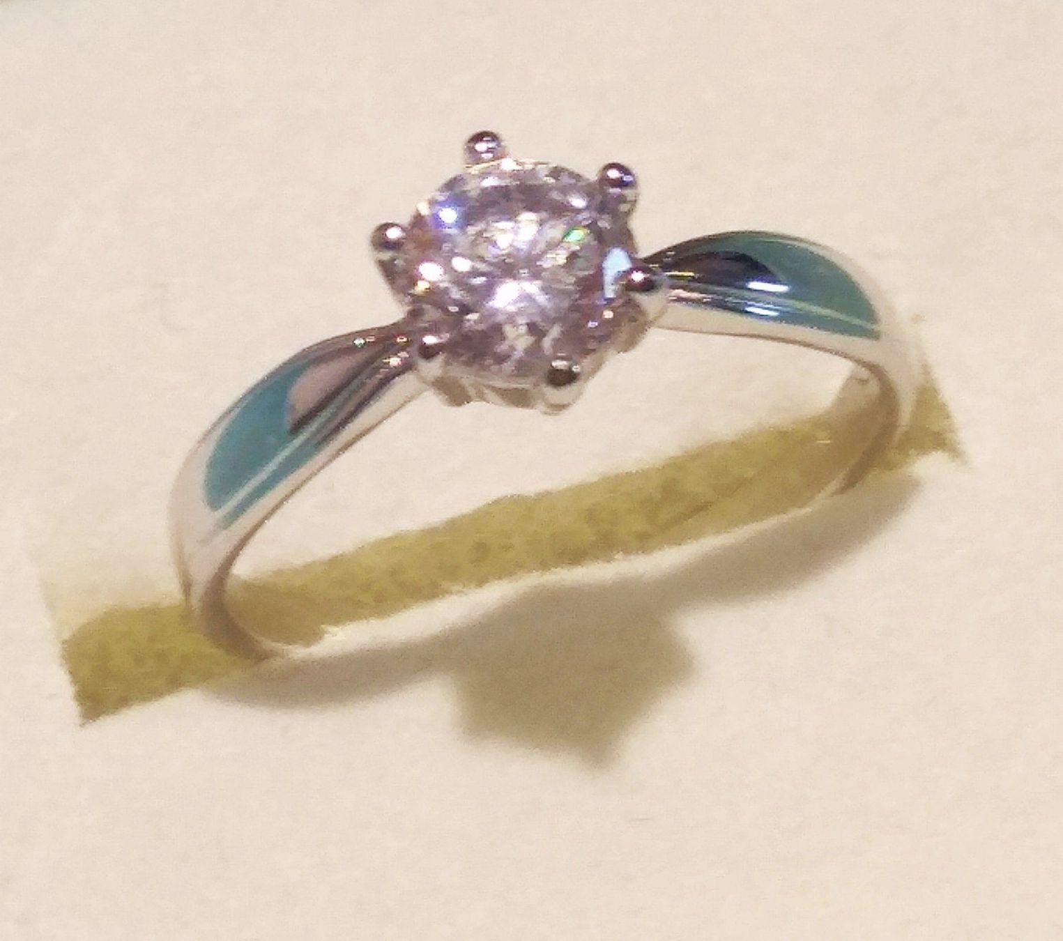 Anelli: Traumring platiniert mit Zirkonia Gr. 51 – Nuovo e nell'imballaggio originale da Münchenbuchsee venduto da Daniel0133 1