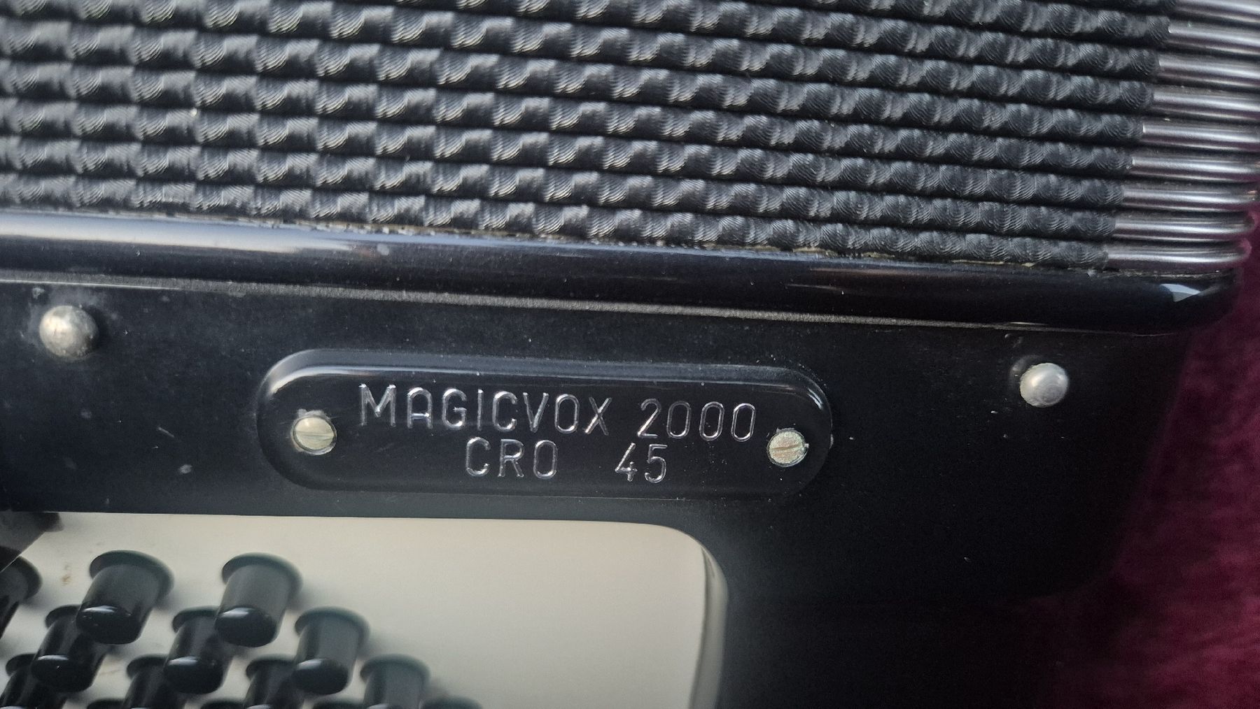 Strumenti musicali: Crucianelli Magicvox elektro Akkordeon – Usato da Rämismühle venduto da beni0010 1
