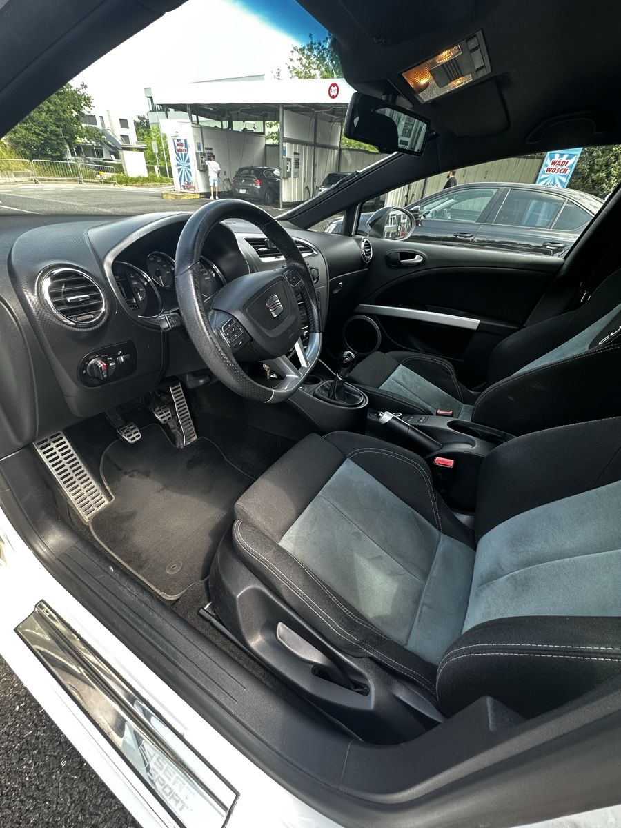 Seat Automobili: Sehr schöner Seta Leon Cupra R – Usato da Wädenswil venduto da milo038 1