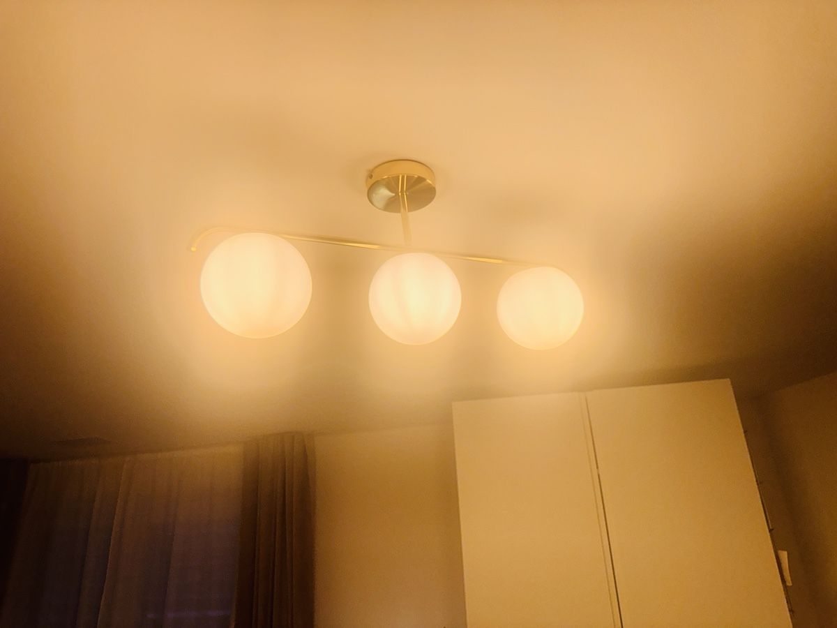 Lampadari & plafoniere: Retro Deckenlampe mit 3 Glaskugeln, Top Zustand! – Usato da Ehrikon venduto da mar_m7vm 2