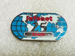 Ansteckpin 91: infonet