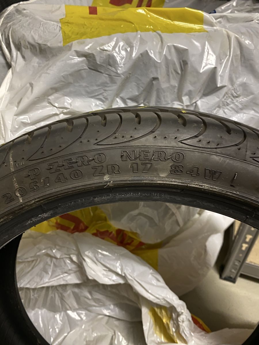 Pirelli Pneus & Roues: 4 Reifen Pirelli – D'occasion à Ennetbaden par gooddeal012