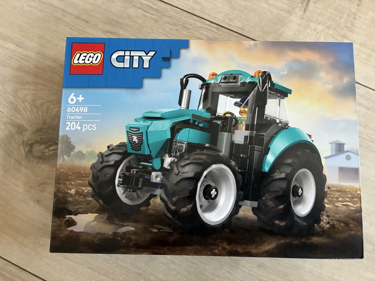 Lego Giocattoli: Lego Traktor – Nuovo e nell'imballaggio originale da Schüpbach venduto da Tluky