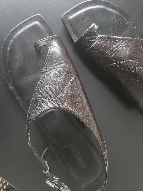 Chaussures femmes: Zehentrenner dunkelbraun Grösse 39 – D'occasion à Pratteln par P.Mohler