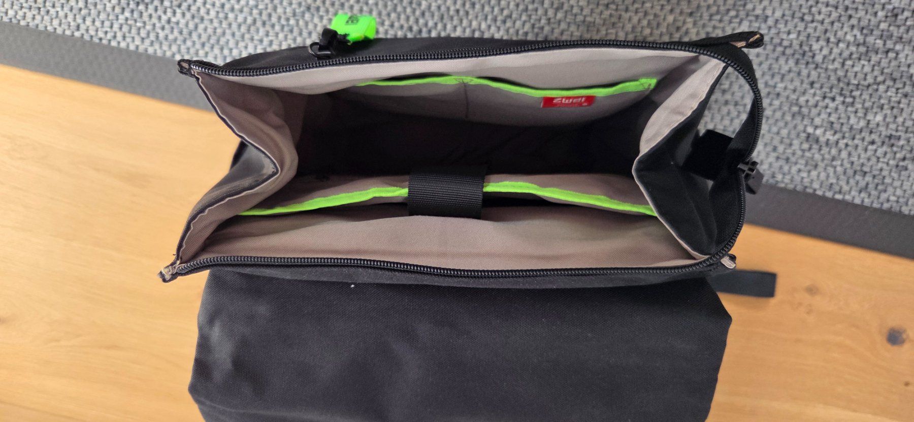 Zwei Zaini: Zwei Rucksack – Usato da Hindelbank venduto da barteli 3
