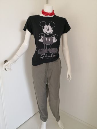 🤩DISNEY T-SHIRT SCHWARZ MIT MICKY-MAUS-DRUCK NEUWERTIG