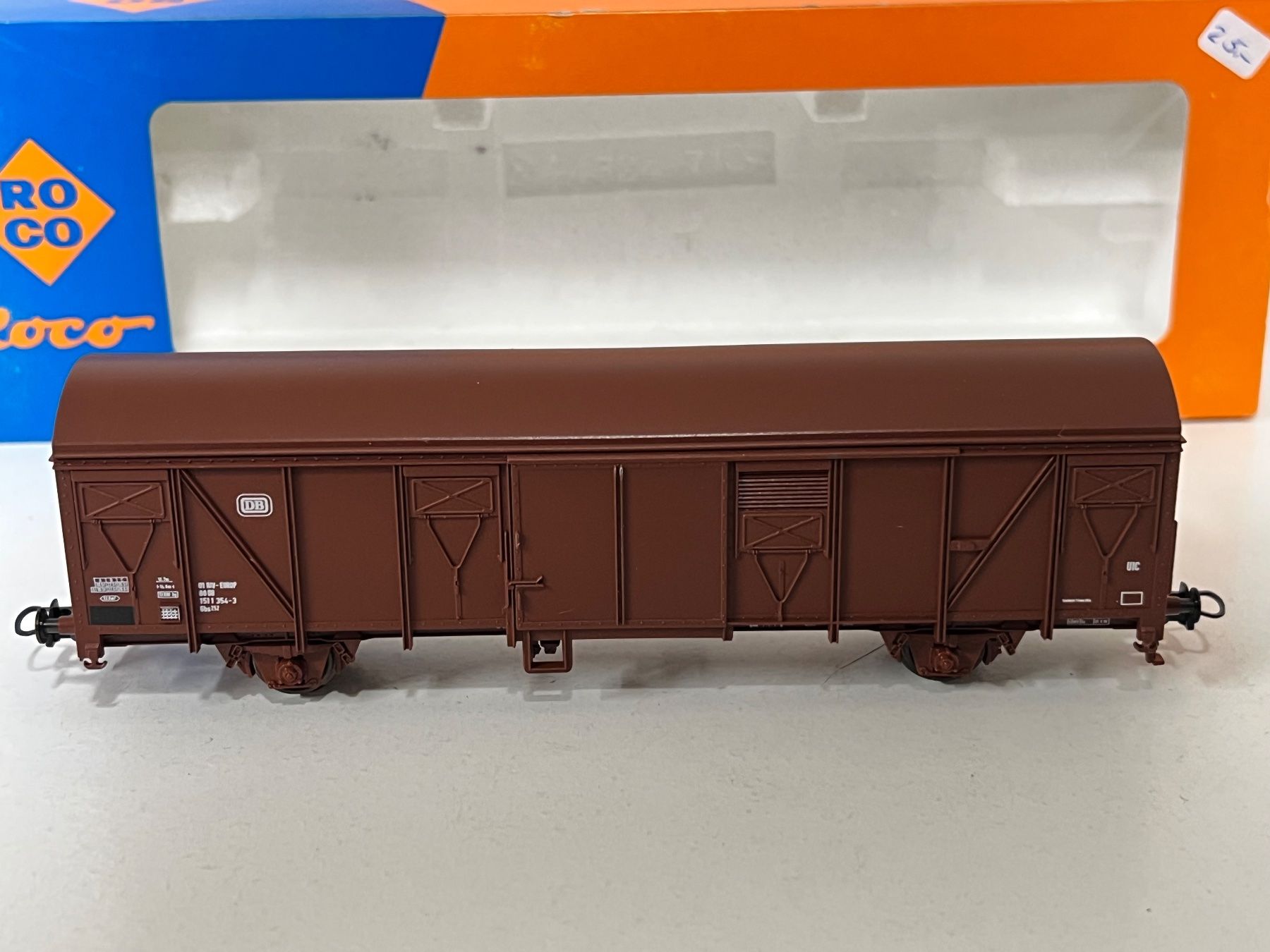 Roco Trains électriques: Roco H0 Güterwagen DB H0 DC – D'occasion à Geroldswil par TopTrain54 1