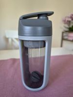 Proteinshaker Berghoff für 500ml mit Pulverbehälter